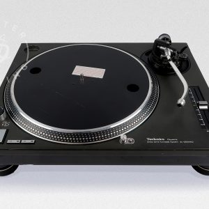 Technics SL-1200 MK2 Turntable - Black