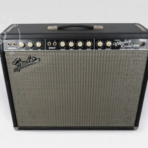 Fender Vibrolux Guitar Combo Amp - Black