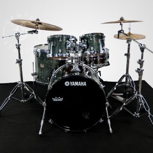 Yamaha Maple Custom Absolute Kit - Black Sparkle