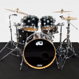 DW Collectors Series Maple Standard Kit - Gloss Black